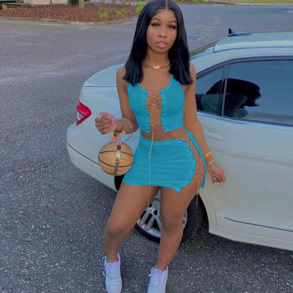 Women Fashion Casual Solid Color Hollow Mental Chain Strap Crop Top And Skirt Two Pieces Set