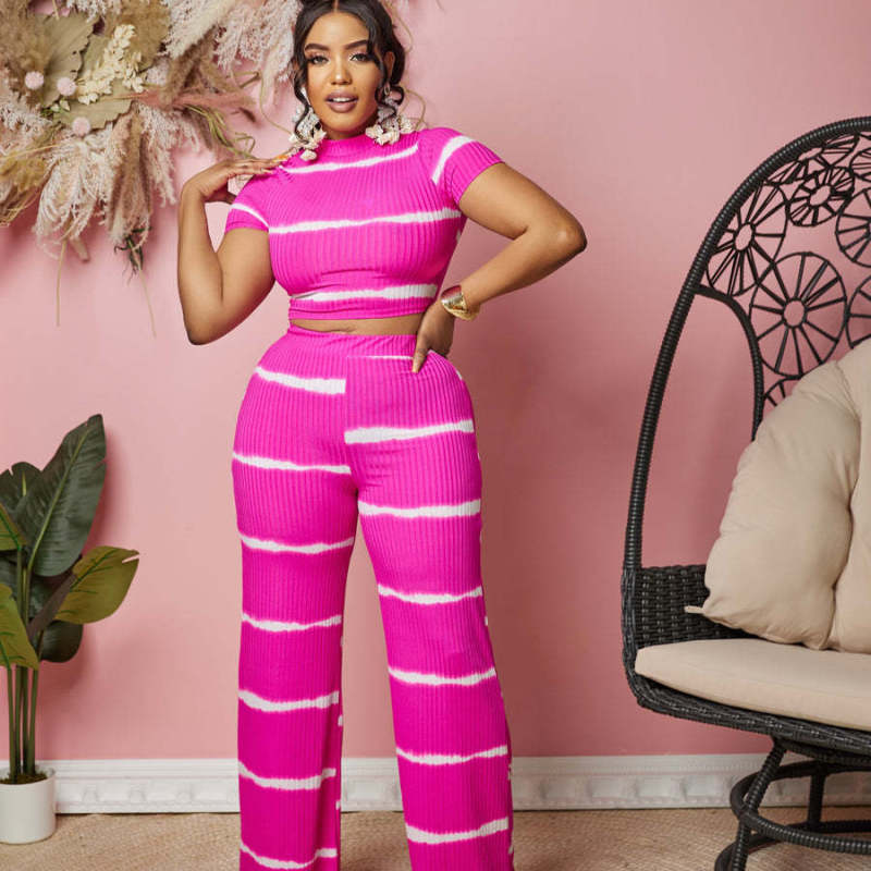 Conjunto de pantalón y top corto de manga corta con estampado de rayas para mujer