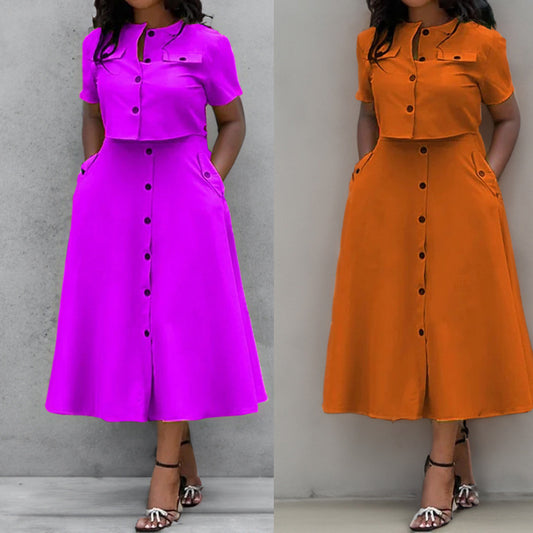 Conjunto de dos piezas formado por falda y pantalón corto, cuello redondo, manga corta y hebilla, informal, a la moda, para mujer