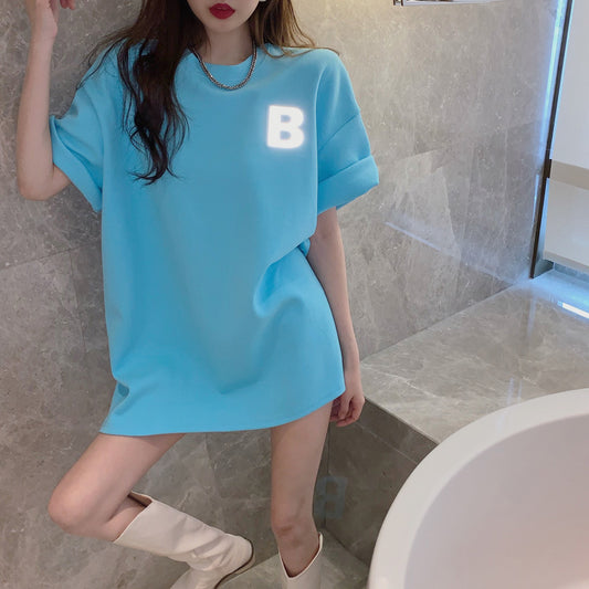 Camiseta informal de manga corta con estampado de letras fluorescentes para mujer, talla grande