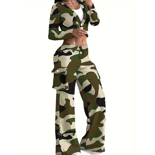 Conjunto de dos piezas de top corto de manga larga con estampado de camuflaje informal para mujer