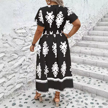 Women Fashion Casual Plus Size Geometric Print V-Neck Short-Sleeve Dress