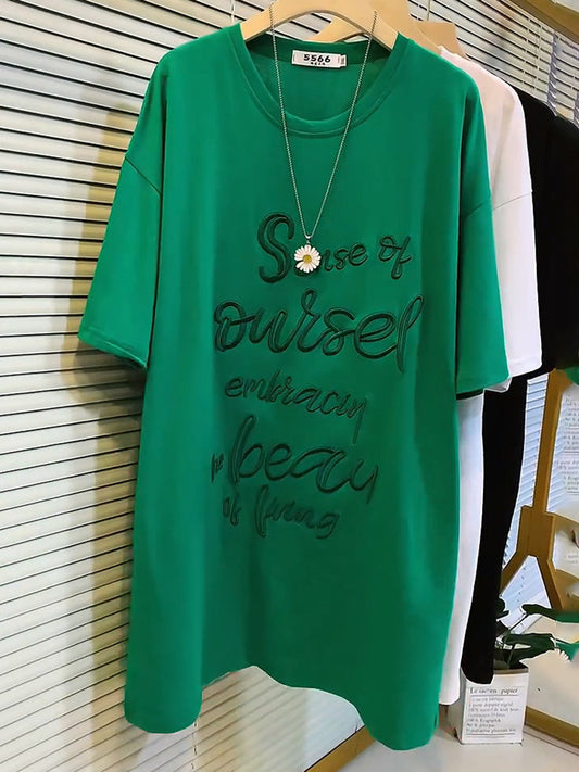 Camiseta informal de manga corta con bordado de letras para mujer, talla grande