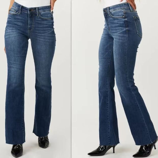 Vaqueros ajustados y acampanados informales de moda para mujer