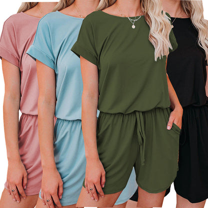 Conjunto de dos piezas formado por top y pantalón corto, manga corta y color liso, informal, a la moda para mujer