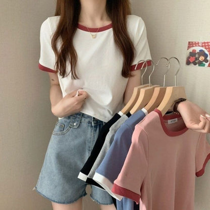 Camiseta informal de manga corta con cuello redondo y contraste de colores para mujer