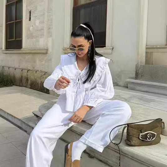 Camisa de encaje con cuello de muñeca de color liso informal a la moda para mujer