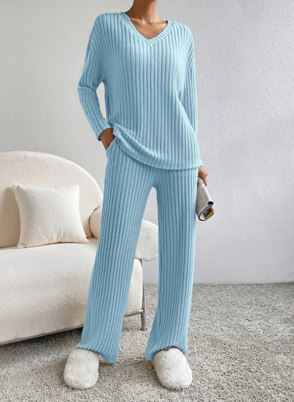 Conjunto de dos piezas de top y pantalones rectos de manga larga de punto con cuello en V informal para mujer