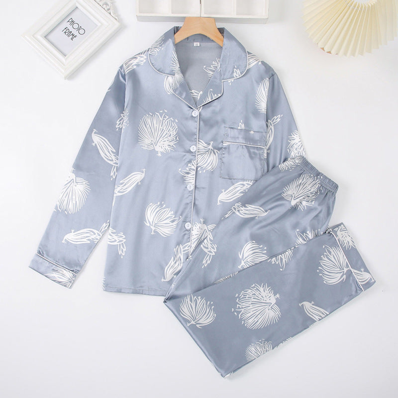 Conjunto de pijama informal de manga larga con solapa y estampado de plumas para mujer