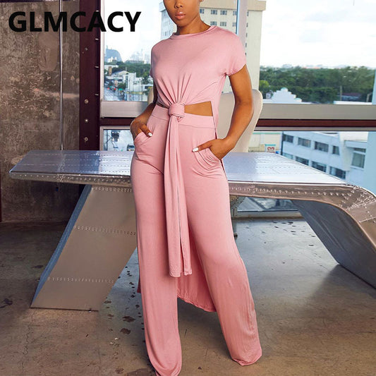 Conjunto de dos piezas para mujer, camisa informal de manga corta y pantalones anchos.