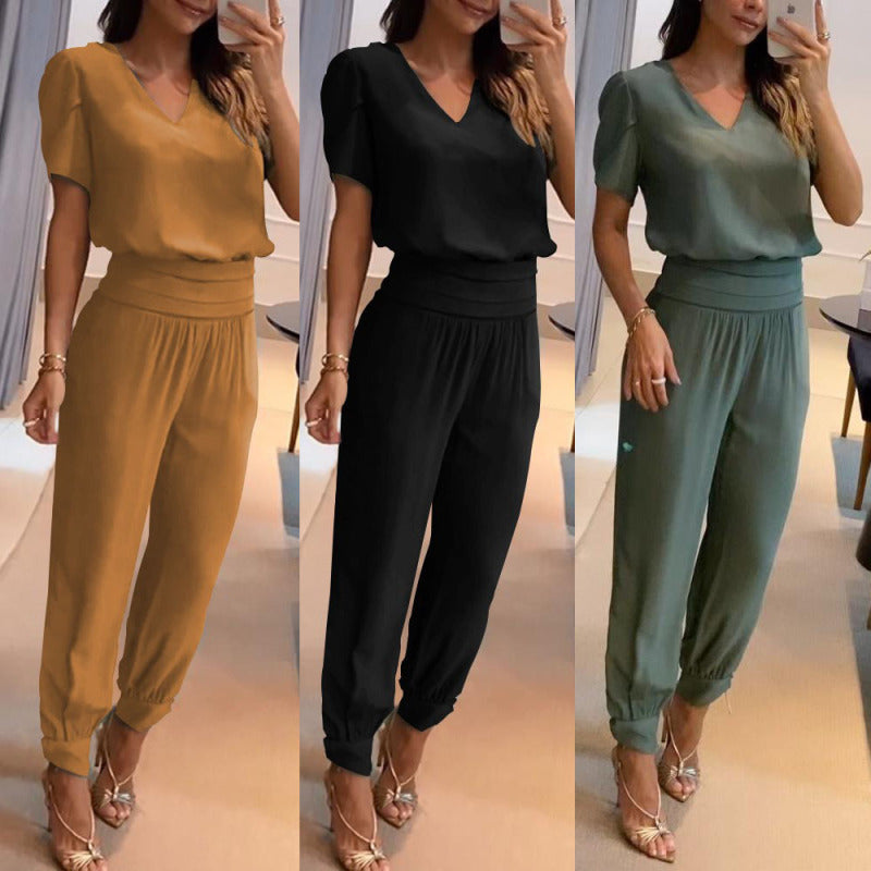 Conjunto de dos piezas de blusa y pantalón de manga corta con cuello en V y estampado de bloques de color para mujer