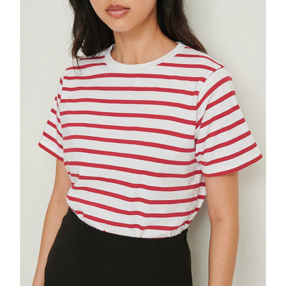 Camiseta informal de manga corta a rayas con cuello redondo
