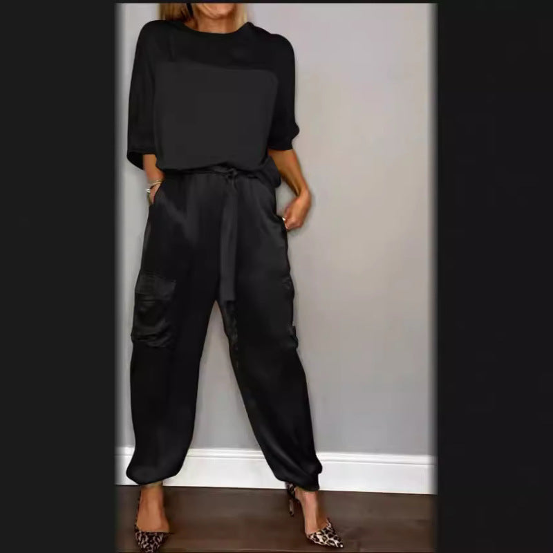 Conjunto de dos piezas de top y pantalón de manga corta de satén liso informal a la moda para mujer
