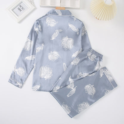 Conjunto de pijama informal de manga larga con solapa y estampado de plumas para mujer