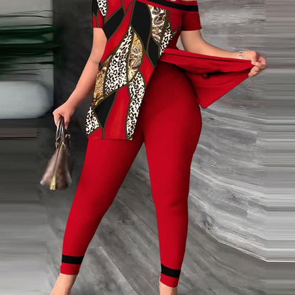 Conjunto de dos piezas con top y pantalones ajustados y escote barco con estampado de leopardo para mujer