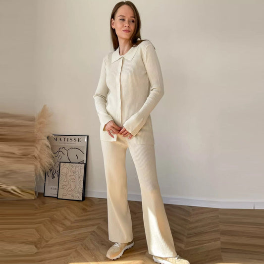 Conjunto de top y pantalón de manga larga con botonadura sencilla de punto de color liso informal para mujer