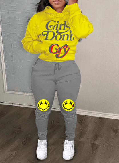 Conjunto de dos piezas con capucha y pantalones estampados de letras informales para mujer