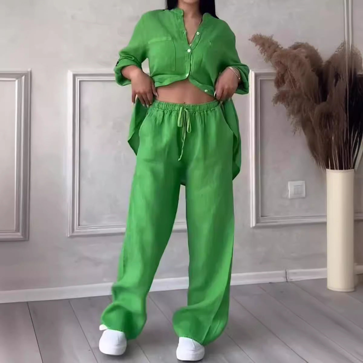 Conjunto de dos piezas para mujer: camisa de manga larga con botonadura sencilla y pantalones con cordones