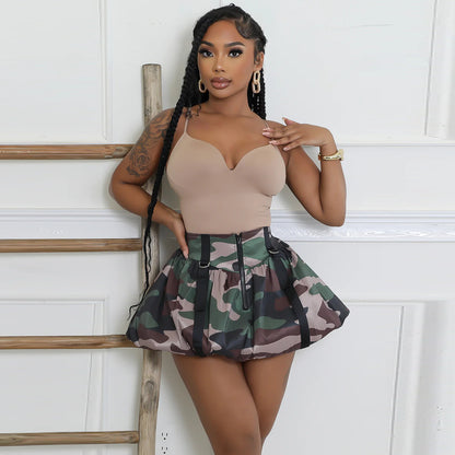 Falda plisada con cremallera y camuflaje informal de moda para mujer