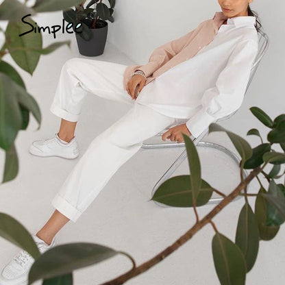 Blusa informal de trabajo para mujer con mangas largas abullonadas, botonadura sencilla y diseño de bloques de color