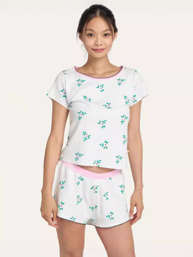 Conjunto de pijama de dos piezas con camiseta estampada informal y pantalones cortos holgados para mujer
