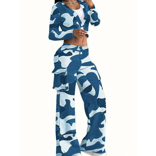 Conjunto de dos piezas de top corto de manga larga con estampado de camuflaje informal para mujer