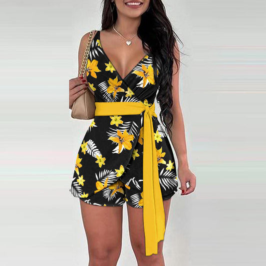 Conjunto de dos piezas con top y pantalones cortos con cuello en V y estampado geométrico informal para mujer