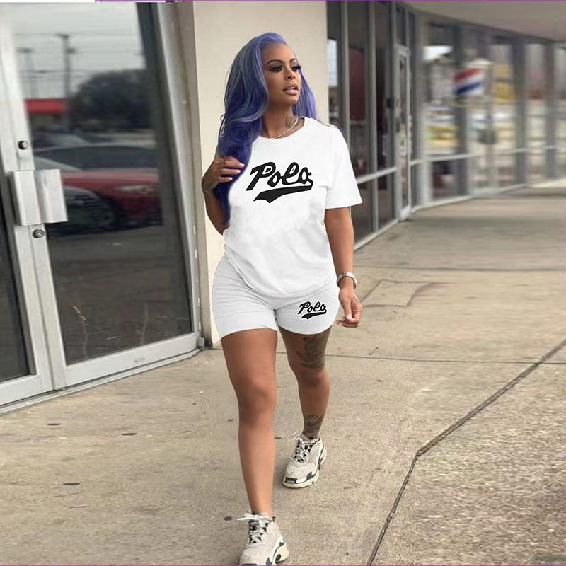 Conjunto de 2 piezas de pantalones cortos ajustados de manga corta con cuello redondo y estampado de letras de color sólido para mujer