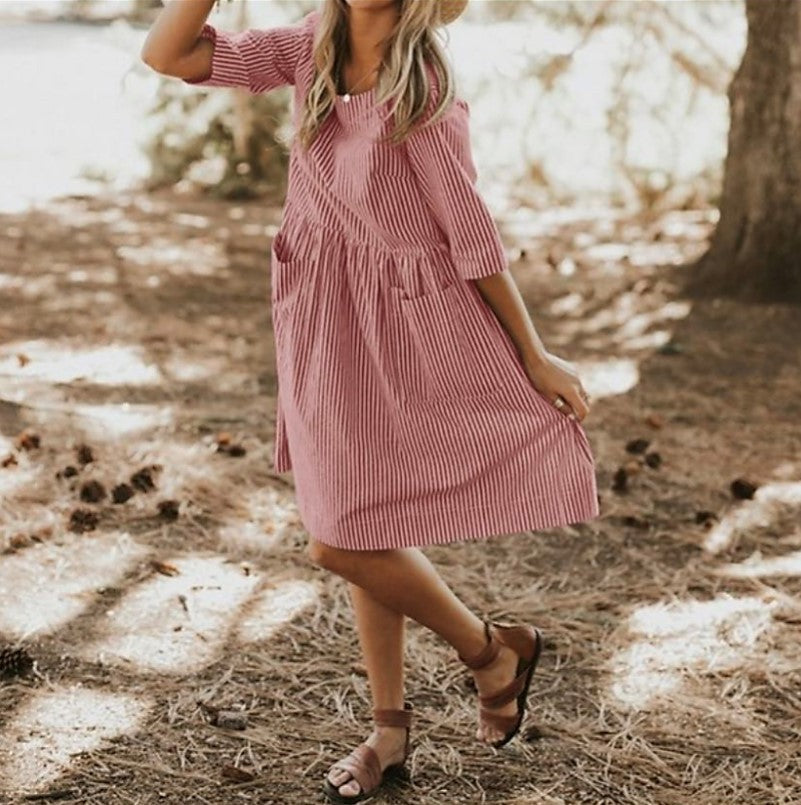 Women Round Neck Stripe Pocket Loose Casual Dress