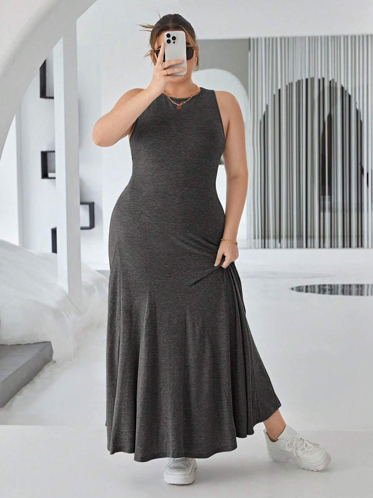 Vestido informal ajustado de cintura alta sin mangas con cuello redondo y talla grande para mujer