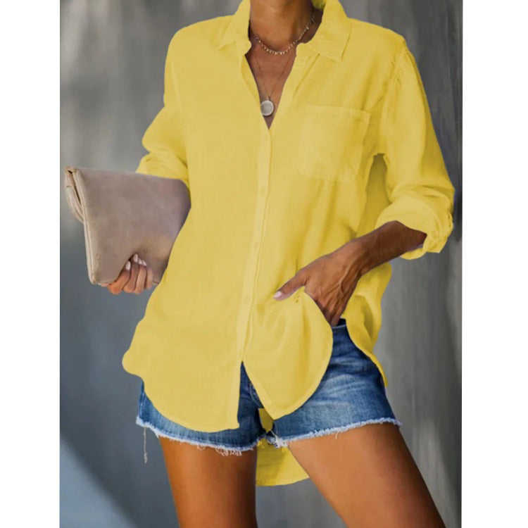 Camisa informal con botones de color liso y talla grande para mujer
