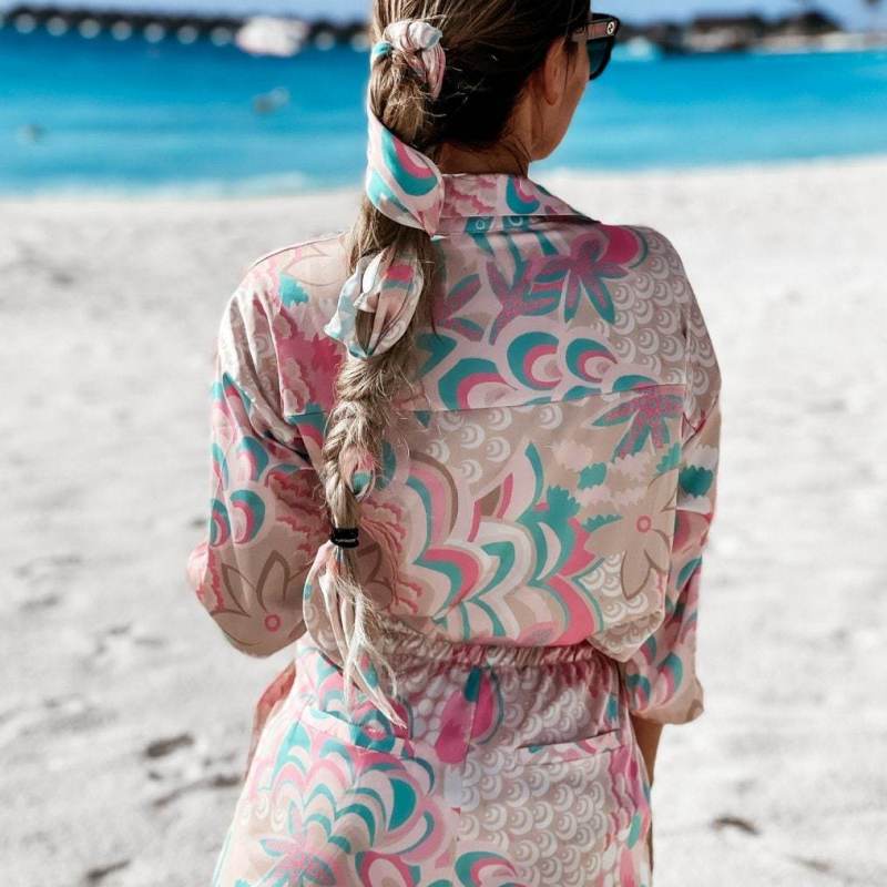Conjunto informal de dos piezas con estampado multicolor para mujer, estilo vacaciones de verano