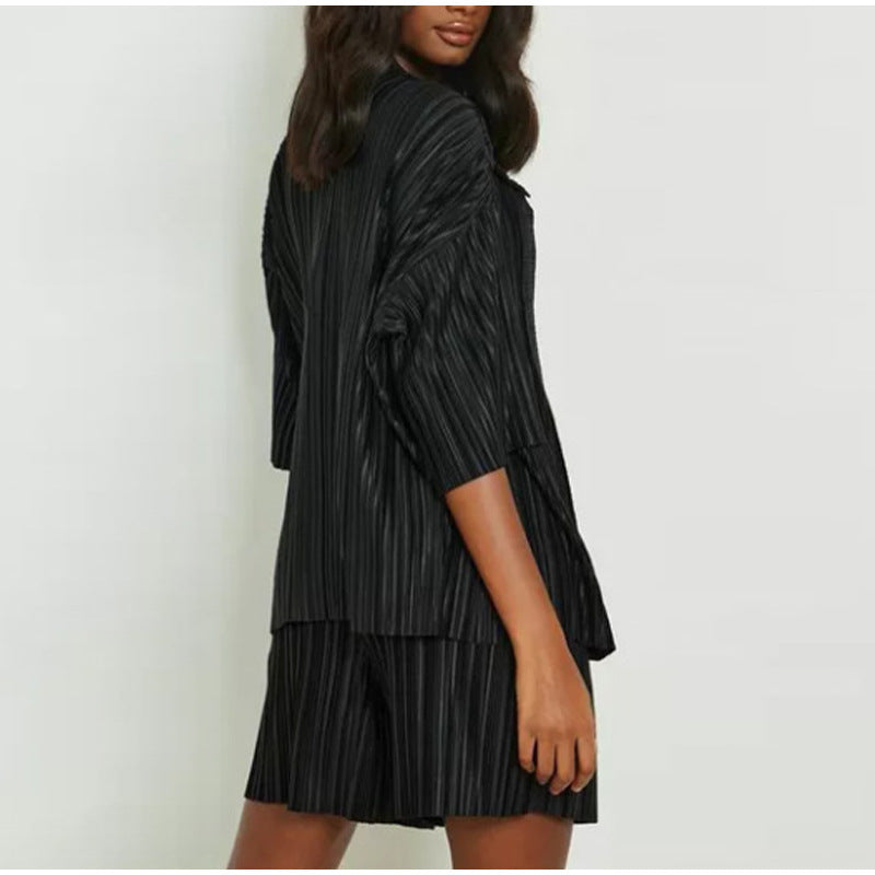 Women Casual Summer Vacation Short-Sleeved Shirt Blouse Shorts Fashion Solid Color Pleated Two-Piece Set