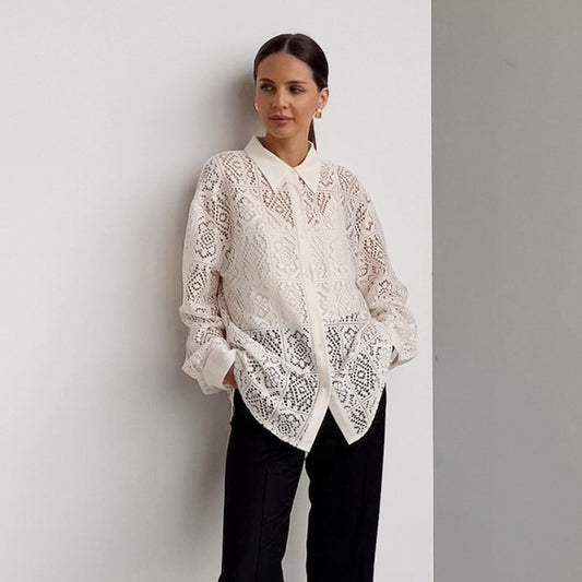 Blusa informal elegante de encaje con solapa hueca y manga larga para mujer