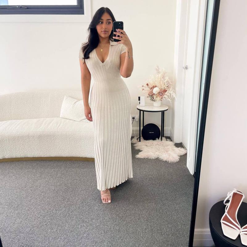 Women Elegant Casual Defined Waist Lapel V-Neck Solid Color Knitted Long Dress