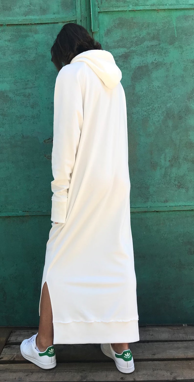 Sudadera holgada informal de punto de color liso con capucha y manga larga para mujer, vestido de talla grande