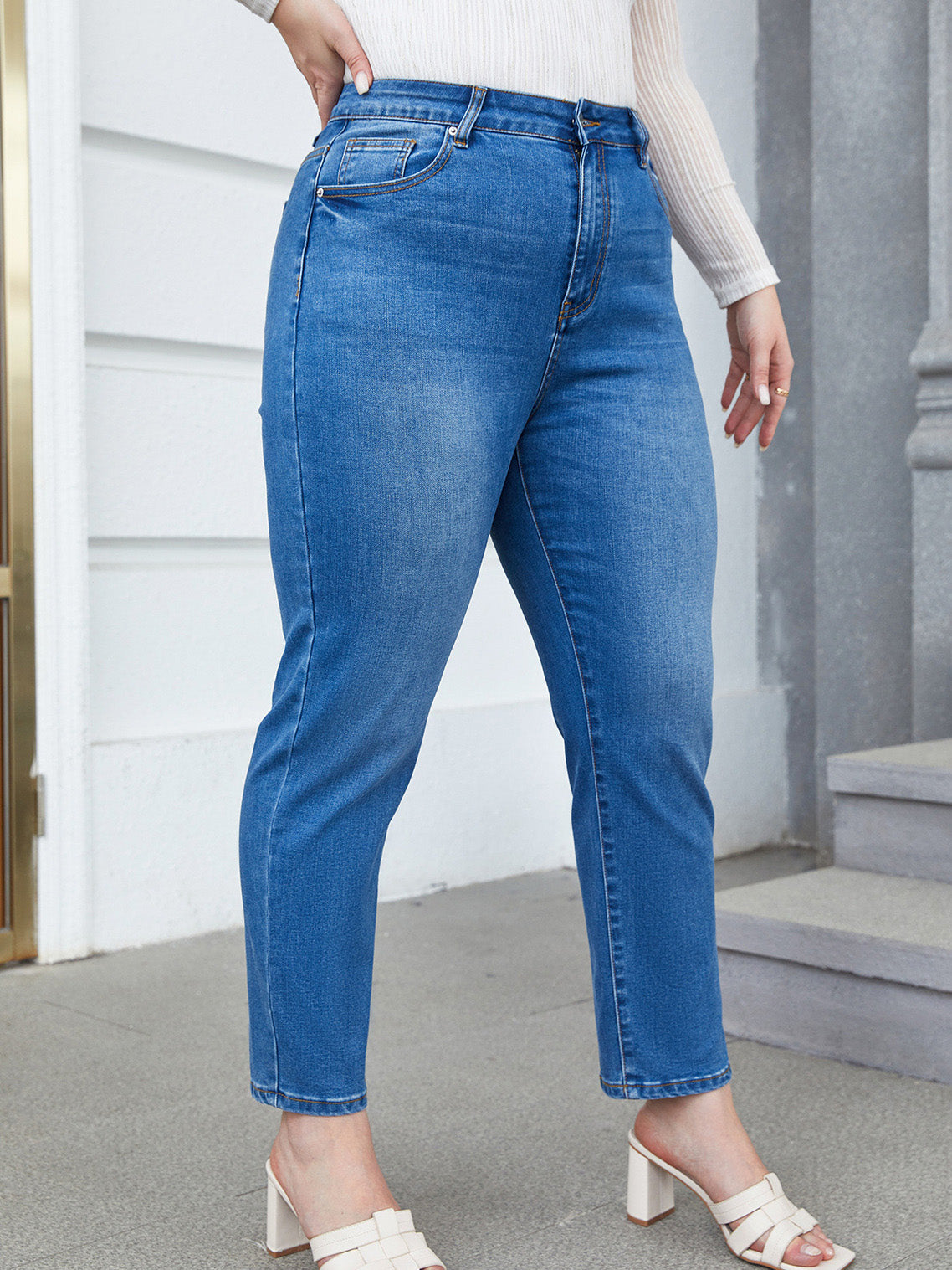 Vaqueros ajustados de talla grande informales a la moda para mujer