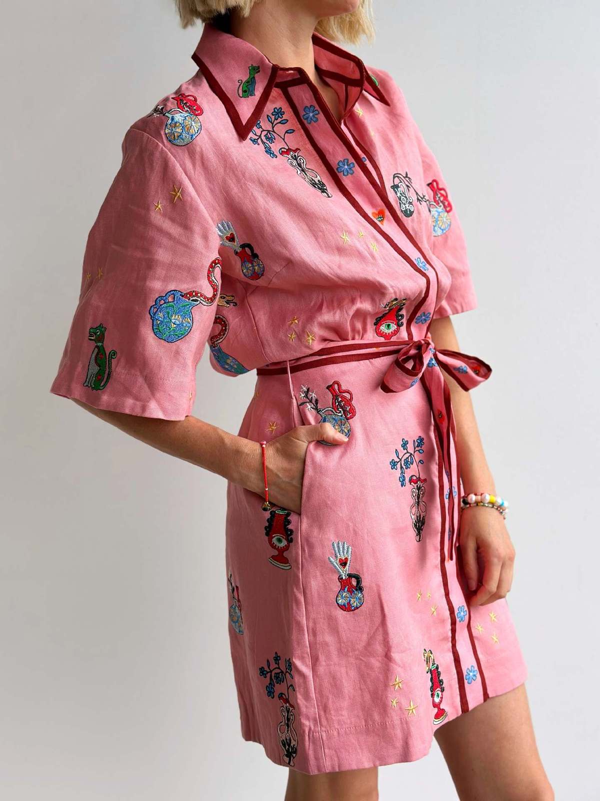 Vestido informal de lino con estampado de solapa y manga corta con cordones para mujer