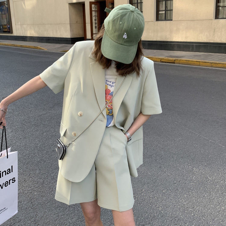 Conjunto elegante de dos piezas para oficina, de verano, informal, holgado, de manga corta y blazer corto.