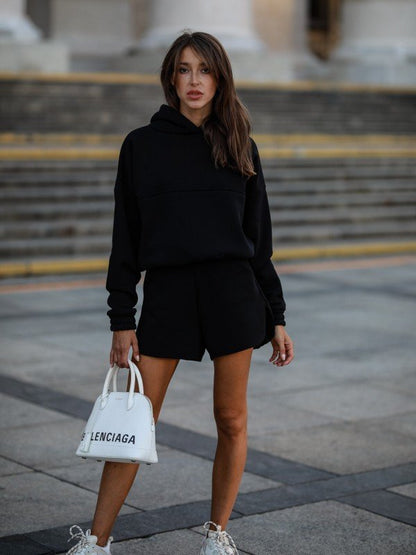 Conjunto deportivo informal para mujer, de color liso, con capucha y pantalones cortos de manga larga