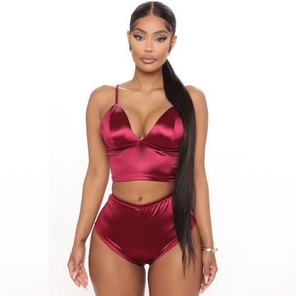 Conjunto de pijama informal atrevido sin mangas con camisola y pantalones cortos de satén de color liso para mujer