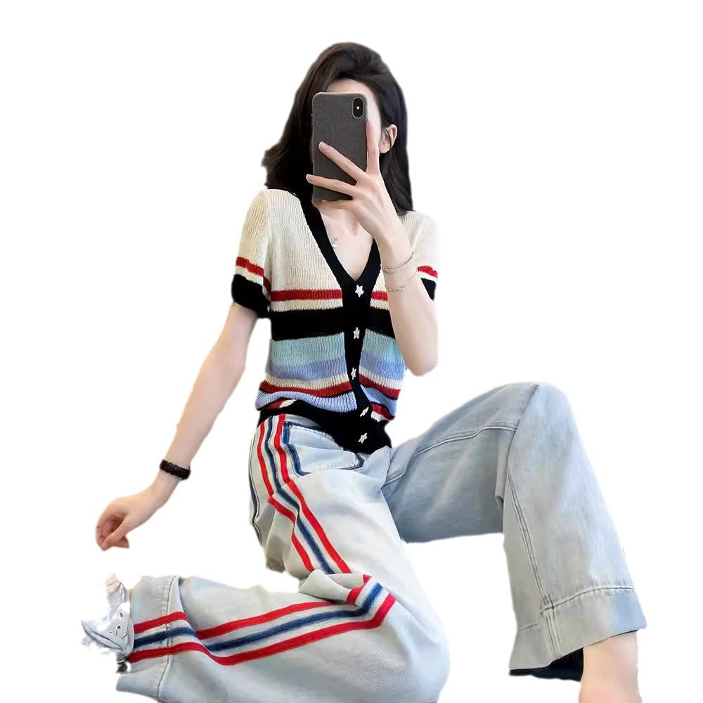 Conjunto de dos piezas de jeans rectos holgados con parte superior de punto de color contrastante informal para mujer