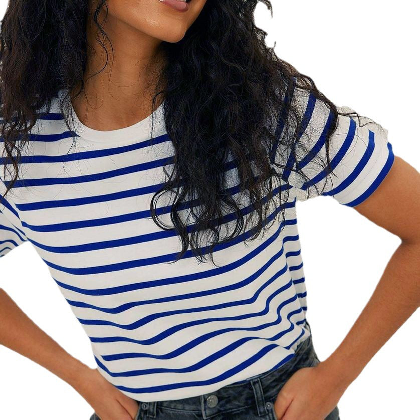 Camiseta informal de manga corta a rayas con cuello redondo