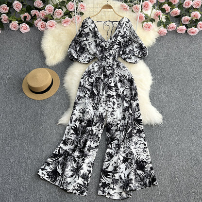 Mono elegante de manga corta con cuello en V, informal, de cintura alta, con estampado celadón, recto y pierna ancha para mujer.