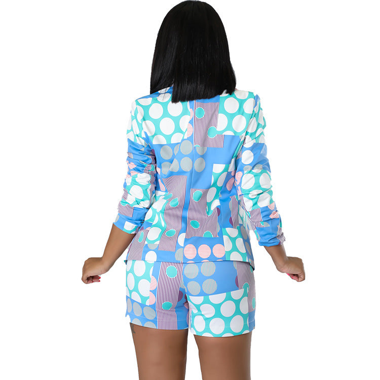 Conjunto informal de dos piezas para mujer: top de manga larga con solapa estampada y pantalones cortos de cintura alta