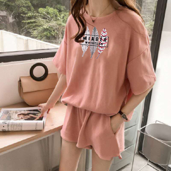 Conjunto de 2 piezas de camiseta de manga corta con cuello redondo, pantalones cortos y cintura definida para mujer