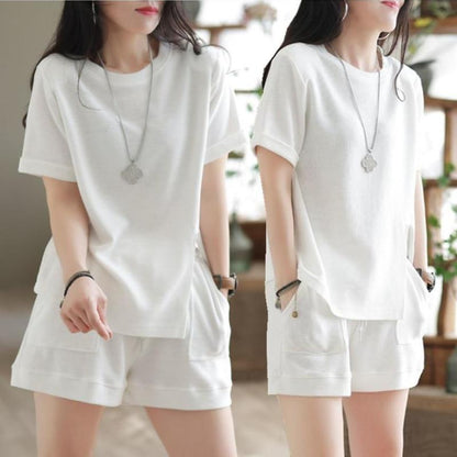 Conjunto de dos piezas de camiseta holgada de manga corta y pantalones cortos informales para mujer