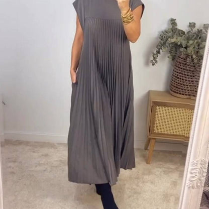 Women Fashion Casual Round Neck Short Sleeve Pleated Maxi Dress