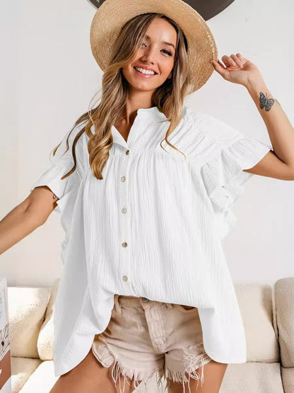 Blusa informal de color liso con cuello alto plisado y botonadura sencilla para mujer
