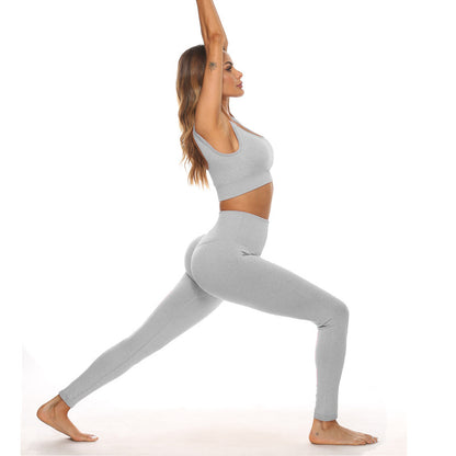 Conjunto deportivo de dos piezas para mujer, color sólido, con cuello en U, camiseta corta y pantalones de cintura alta, para yoga y deportes.